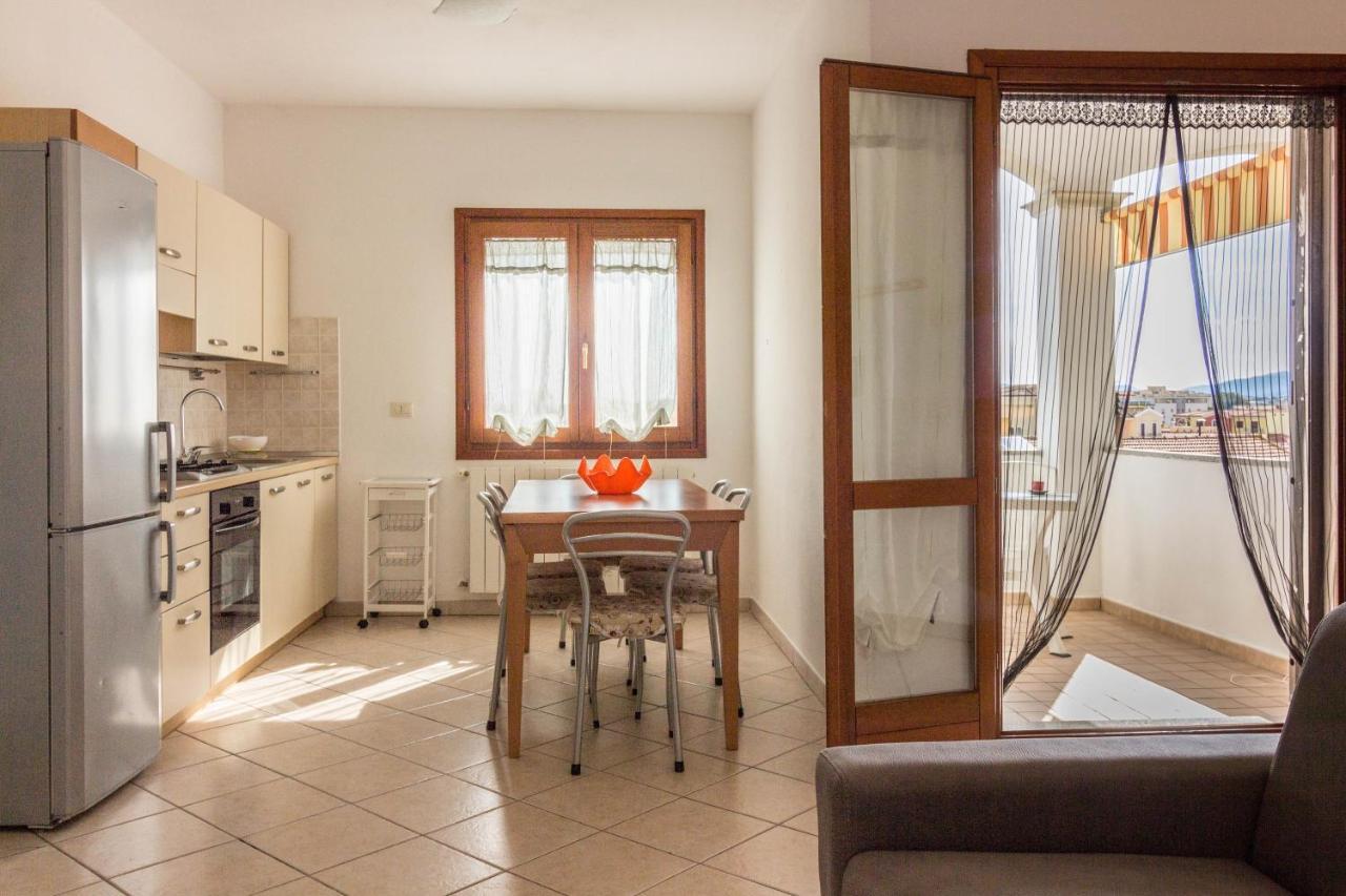 Olbia Bright Flat With Terrace & Private Parking! Apartment Ngoại thất bức ảnh