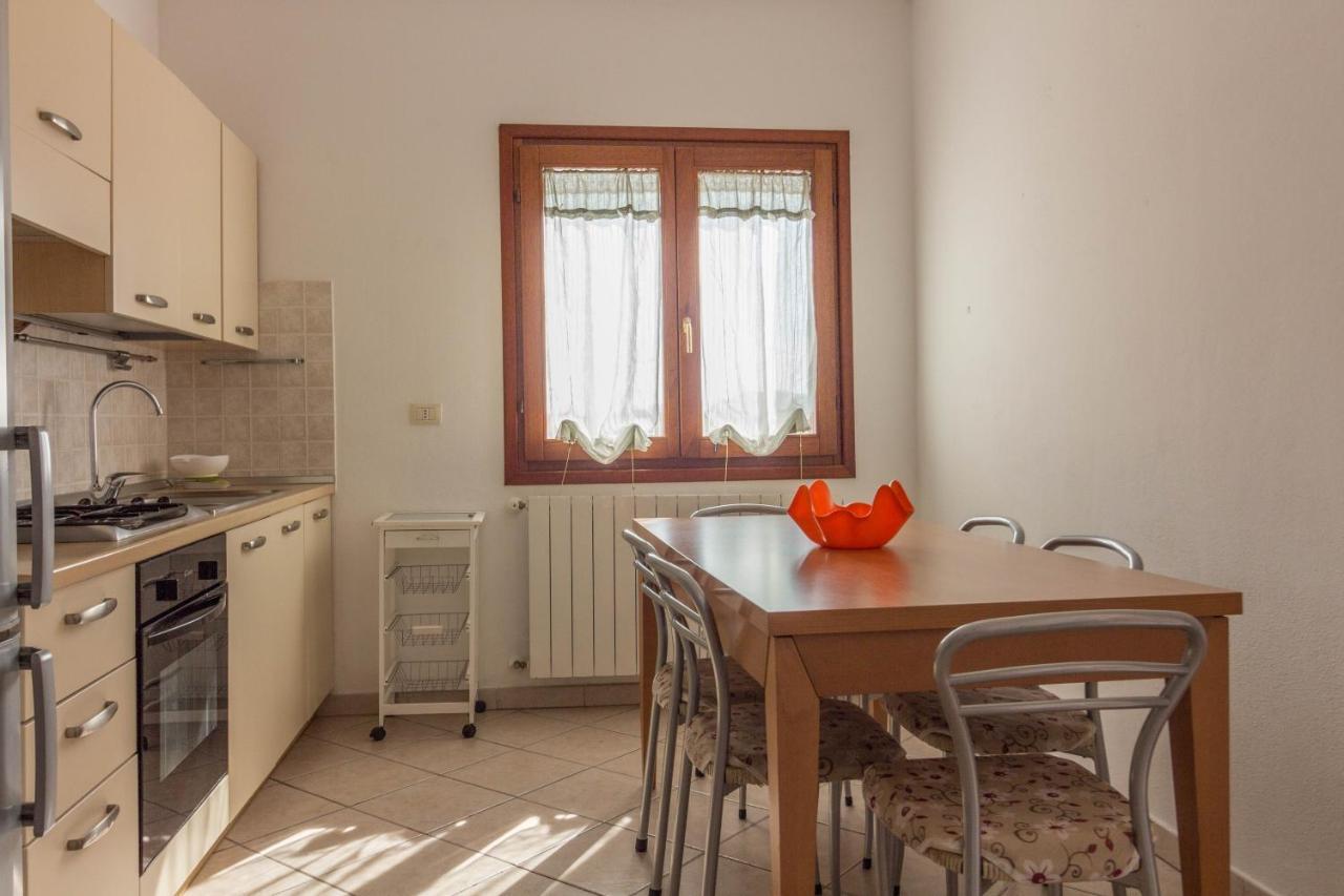 Olbia Bright Flat With Terrace & Private Parking! Apartment Ngoại thất bức ảnh