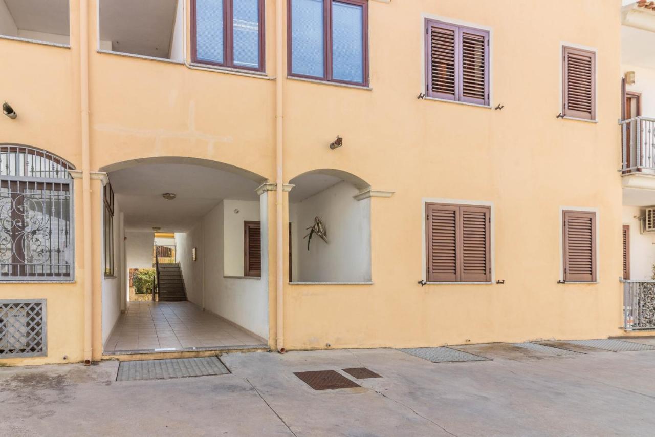 Olbia Bright Flat With Terrace & Private Parking! Apartment Ngoại thất bức ảnh